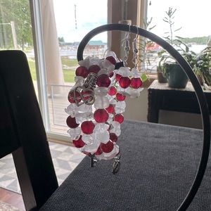 Handcrafted genuine gemstone bracelet w earrings Garnet and quartz. Three rings.